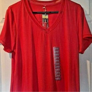 Tangerine Women's Red V-Neck Short Sleeve Tee